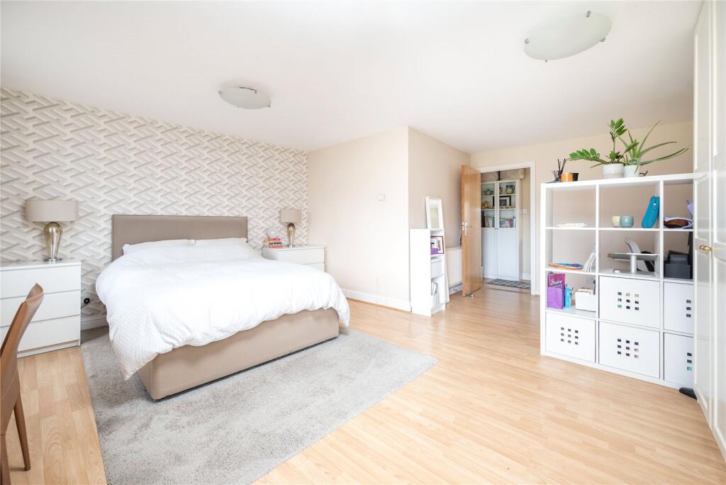 Main image of property: Manor Gardens, London, N7