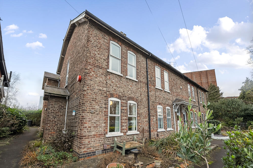 Main image of property: Haleys Terrace, York, YO31