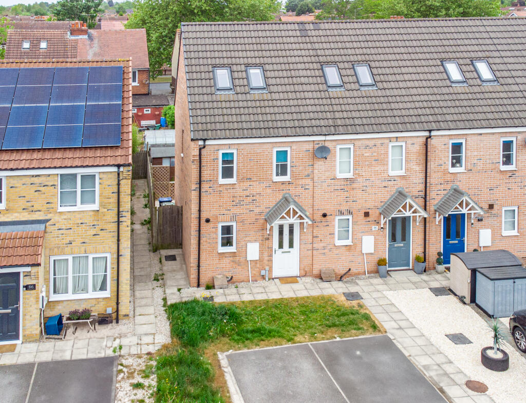 Main image of property: Blackthorn Close, Selby, North Yorkshire YO8 8FW
