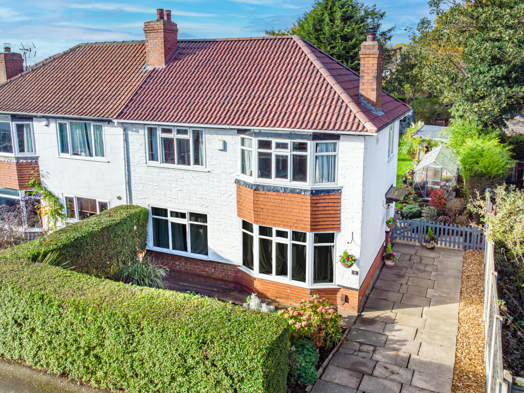 Main image of property: Nunroyd Grove, Leeds, LS17