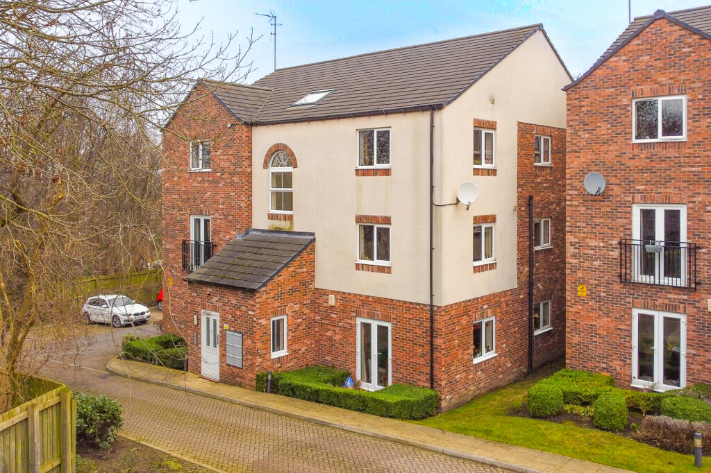 Main image of property: Potternewton Mount, Leeds, LS7