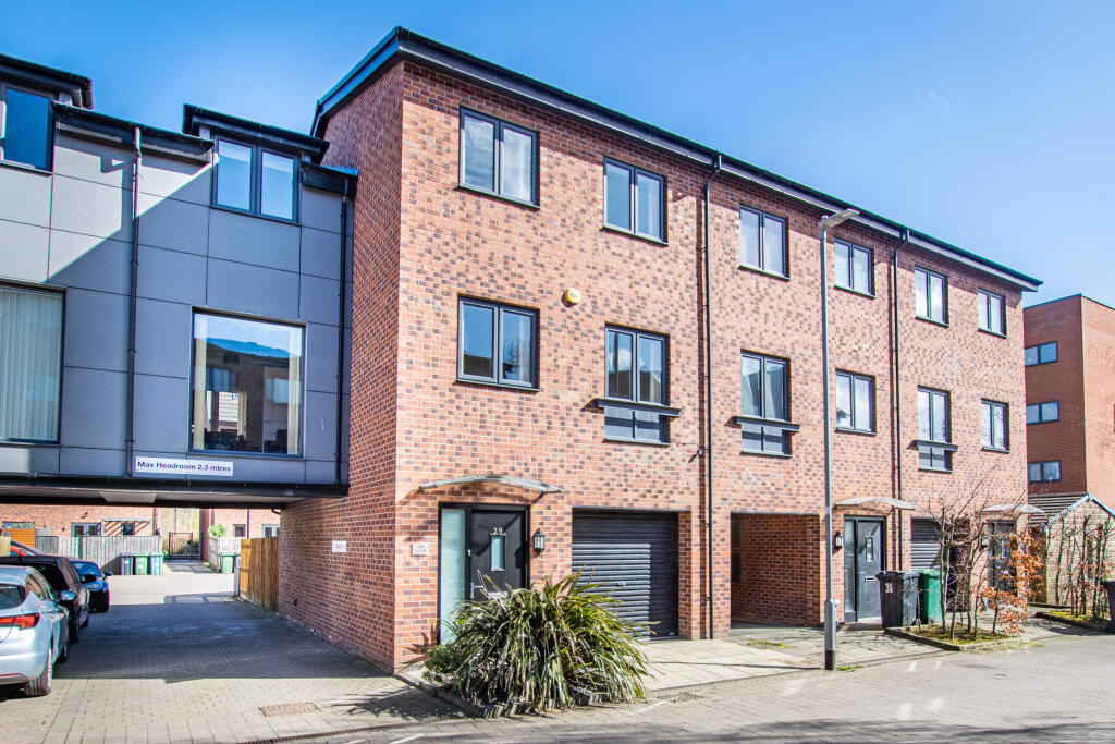 Main image of property: Twine Street, Leeds, LS10