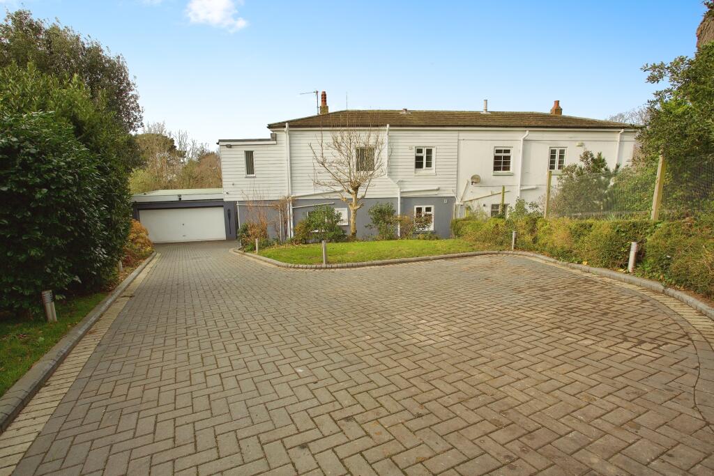 Main image of property: Newtown Road, Warsash