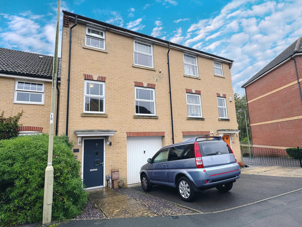 Main image of property: Sunlight Gardens, Fareham