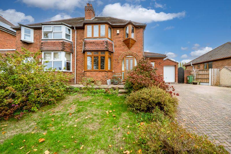 Main image of property: Commonside, Pensnett, Brierley Hill