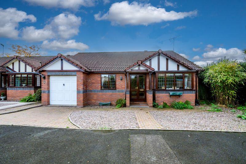 Main image of property: Moss Grove, Kingswinford
