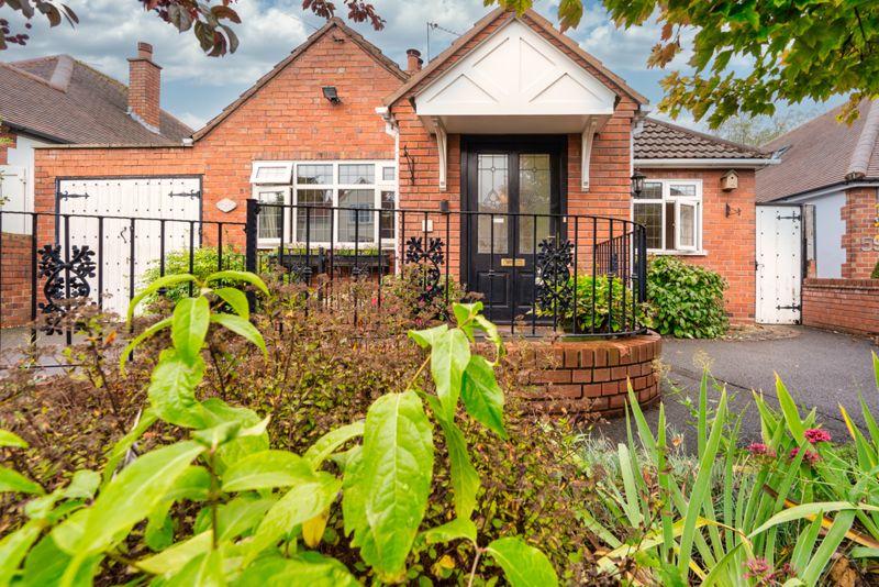 2 bedroom bungalow for sale in Penzer Street, Kingswinford, DY6