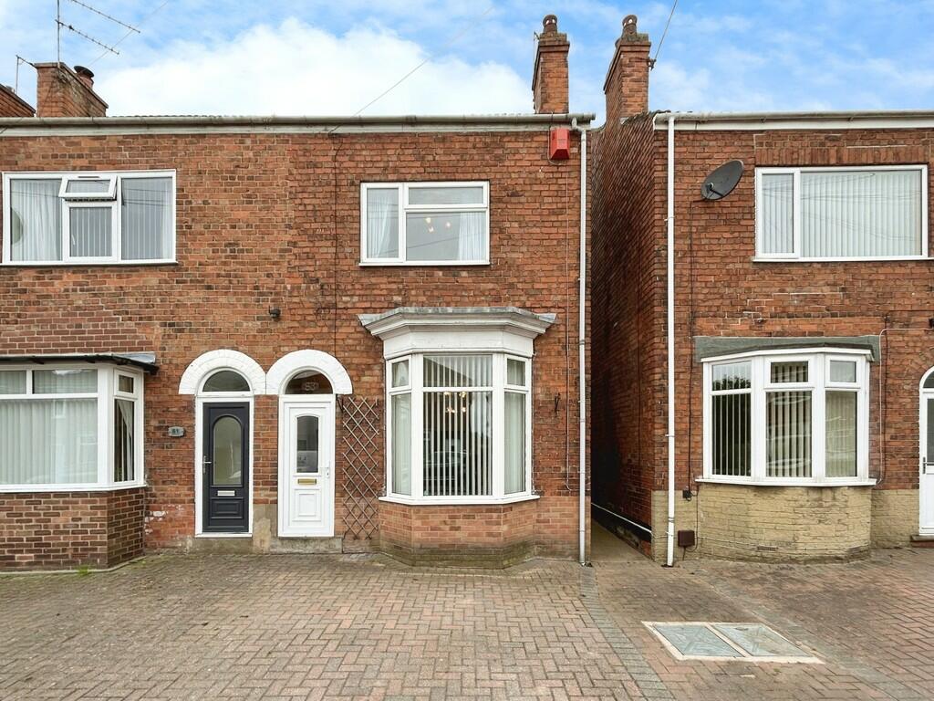 3 bedroom semidetached house for sale in Ropery Road , Gainsborough, DN21