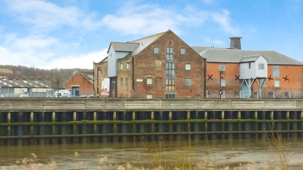 Main image of property: Furleys Wharf, Gainsborough