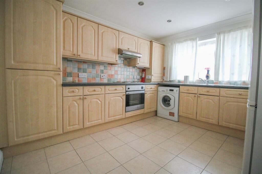 Additional property image - Tendring Mews, Harlow