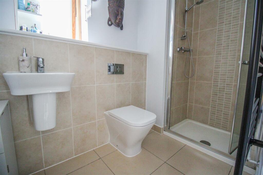 Additional property image - Barnsley Wood Rise, Newhall
