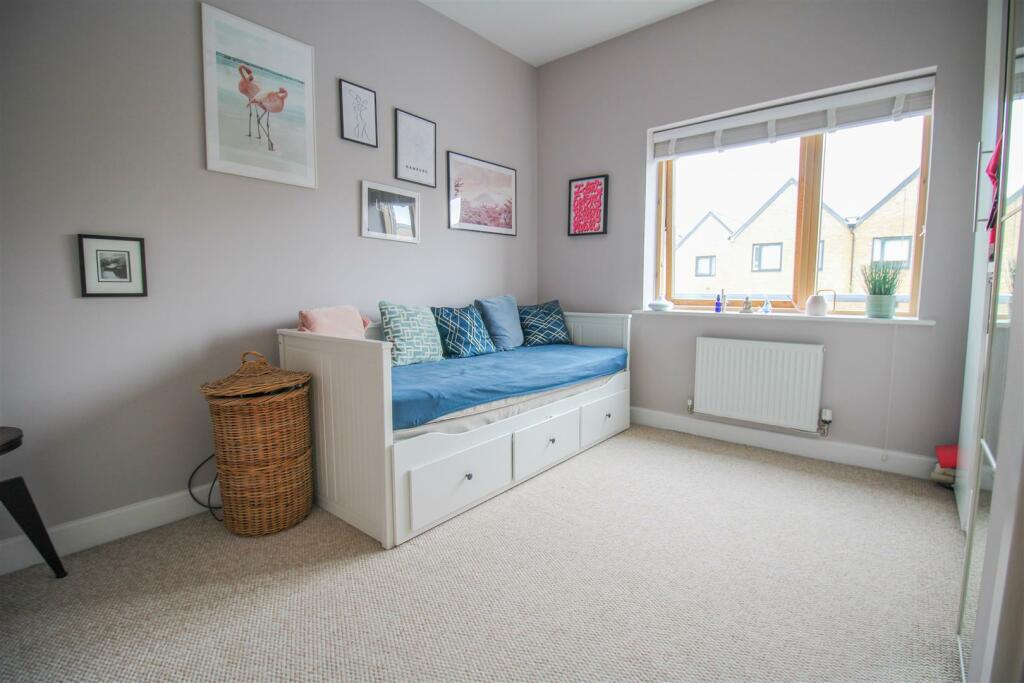 Additional property image - Barnsley Wood Rise, Newhall