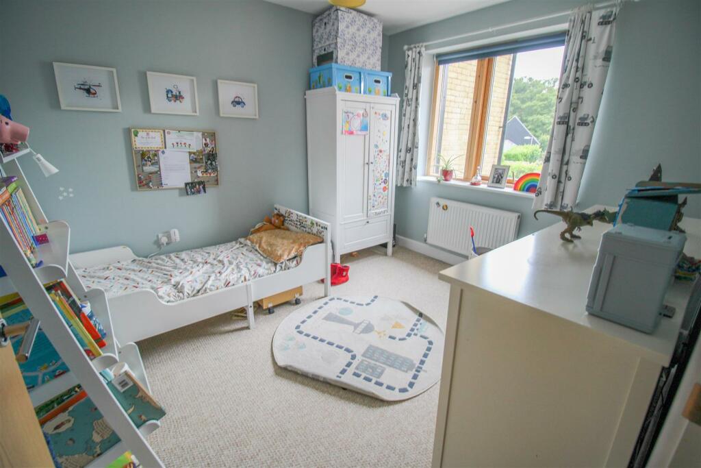 Additional property image - Barnsley Wood Rise, Newhall
