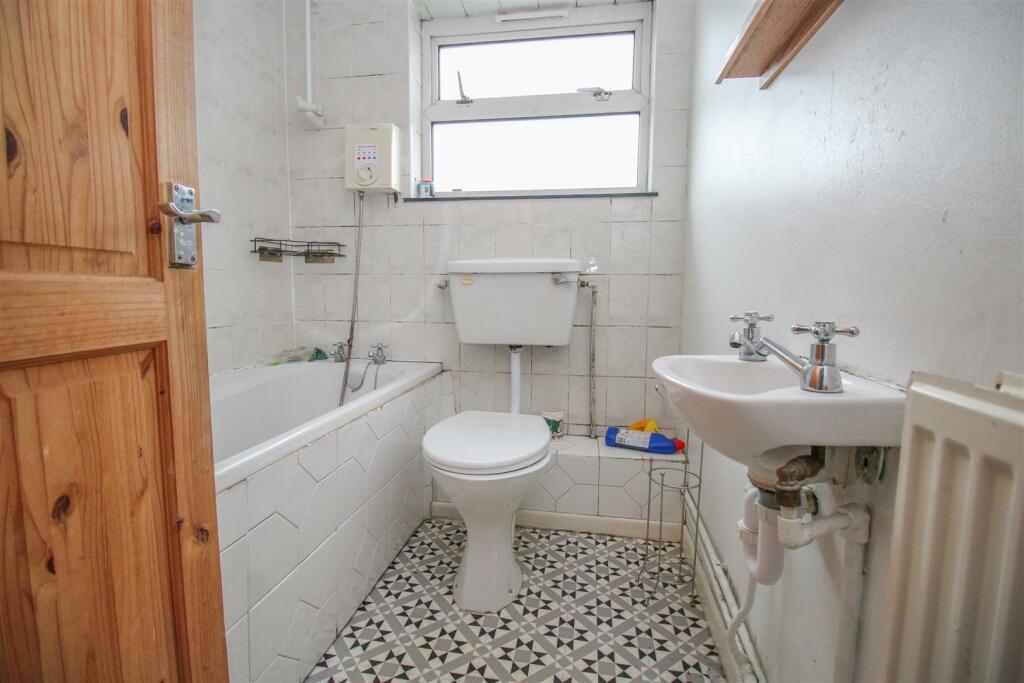 Additional property image - Milwards, Harlow