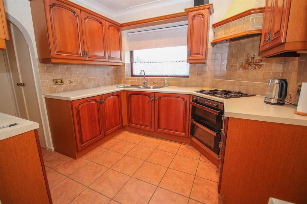 Additional property image - Chippingfield, Old Harlow