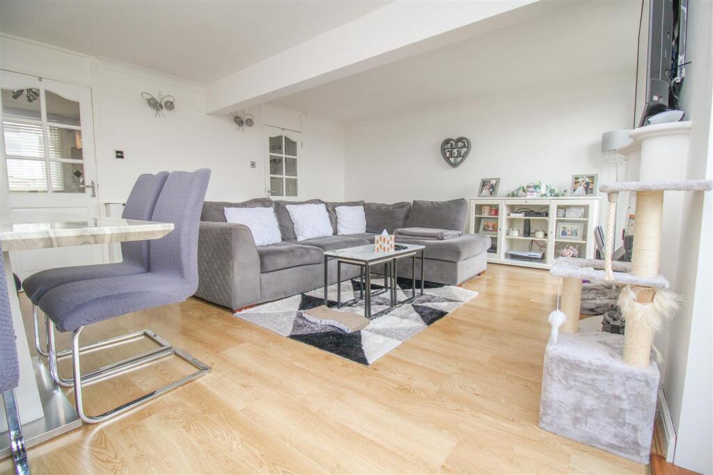 Additional property image - Peterswood, Harlow
