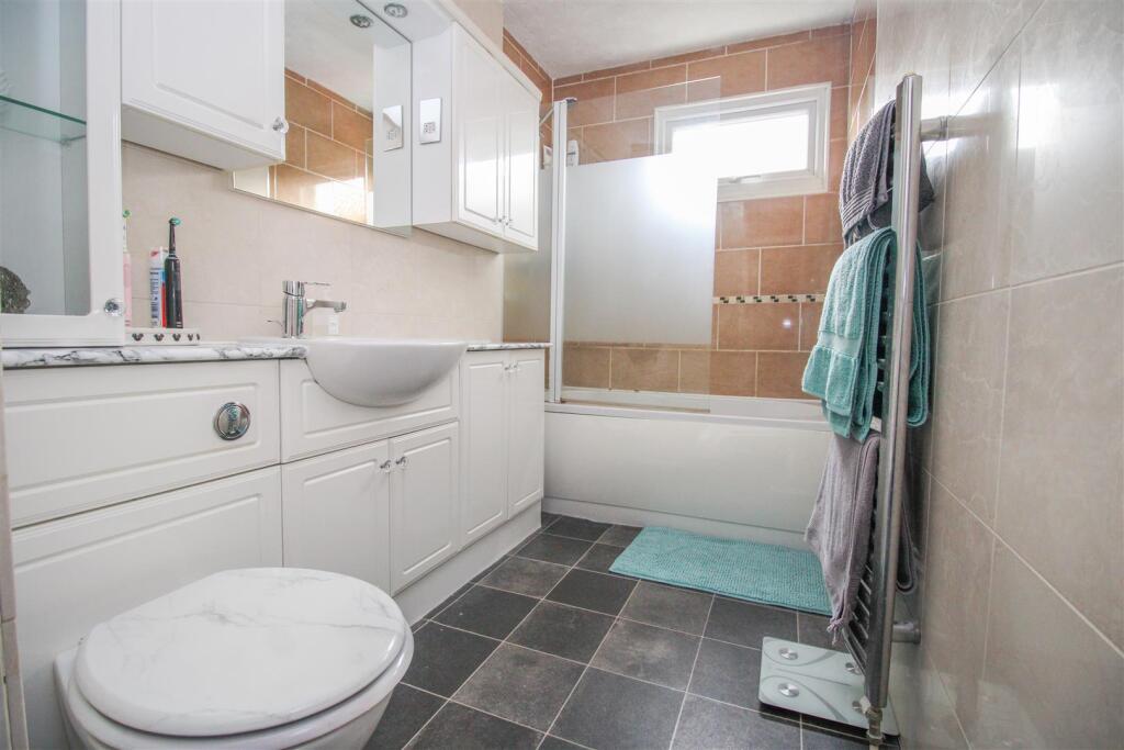 Additional property image - Peterswood, Harlow