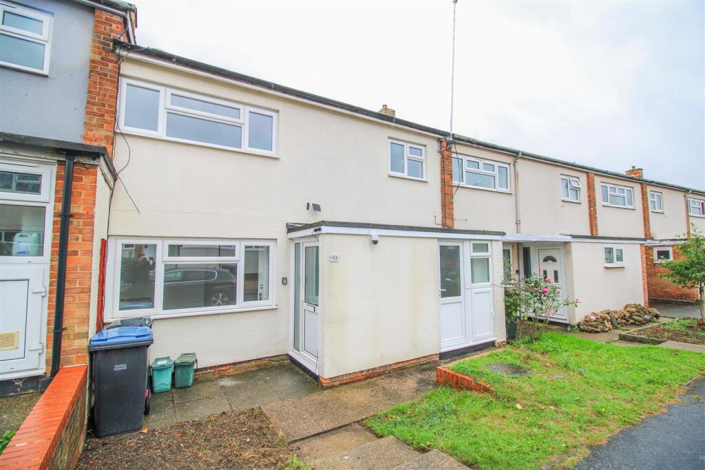 Main image of property: Hookfield, Harlow