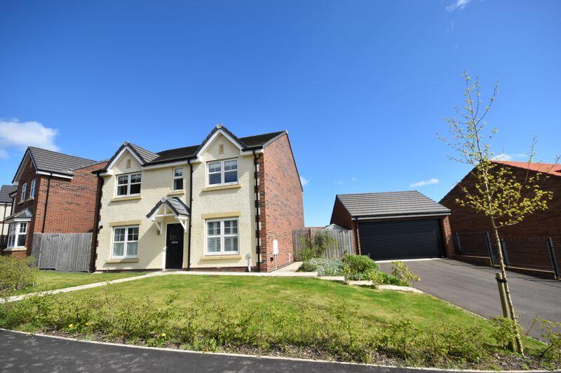 4 bedroom detached house for sale in Carpenters Crescent, Swordy Park