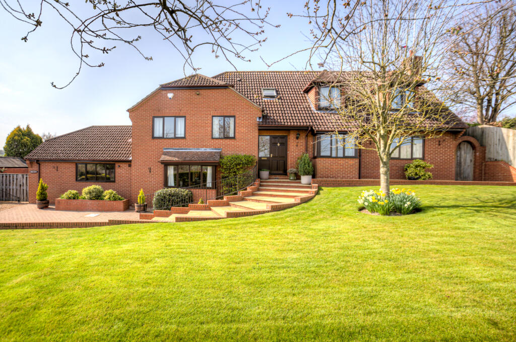 Additional property image - Strethall Road, Littlebury, Saffron Walden, CB11