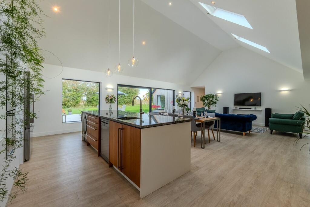 Additional property image - Old Mead Road, Henham, Bishop's Stortford, Essex, CM22