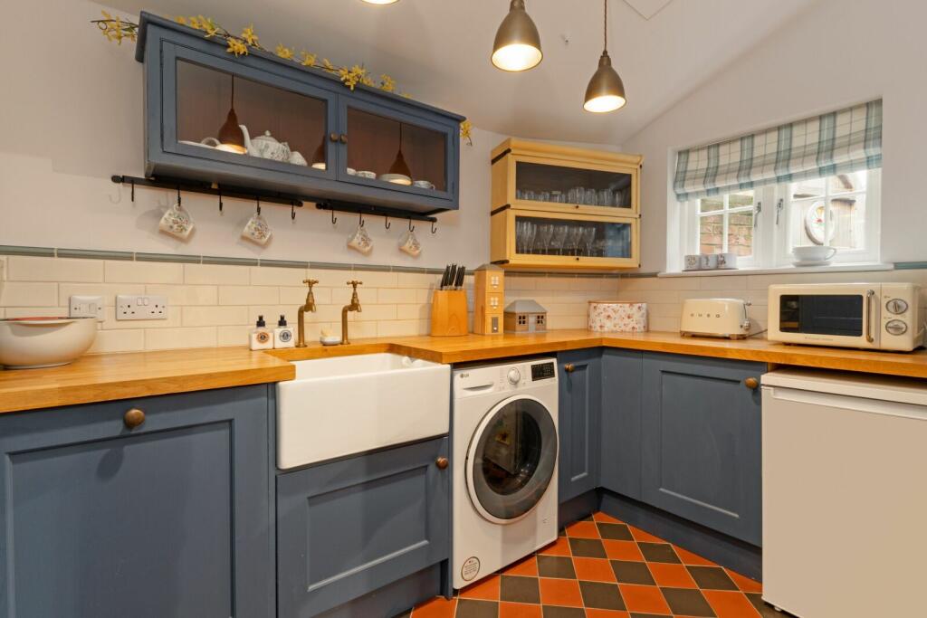 Additional property image - Walden Road, Littlebury, Saffron Walden, Essex, CB11