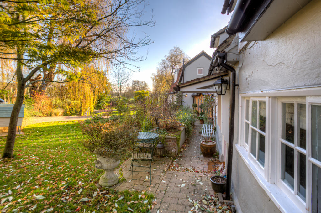 Additional property image - Walden Road, Littlebury, Saffron Walden, Essex, CB11