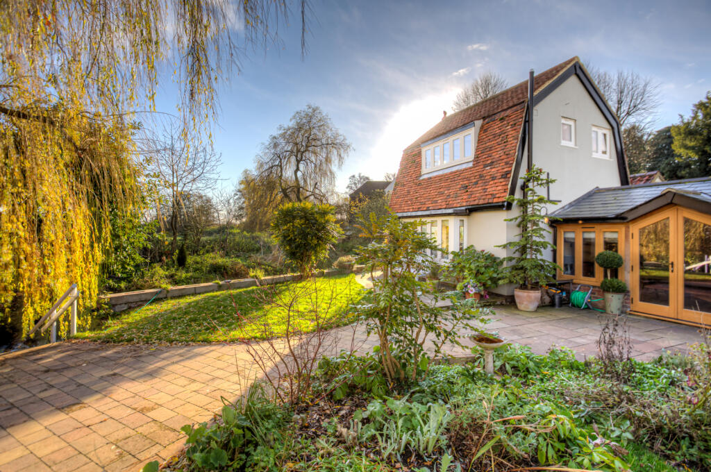 Additional property image - Walden Road, Littlebury, Saffron Walden, Essex, CB11