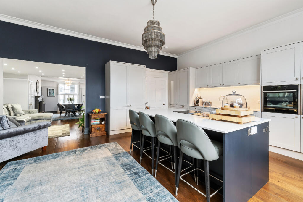 Main image of property: Stortford Road, Dunmow, Essex, CM6