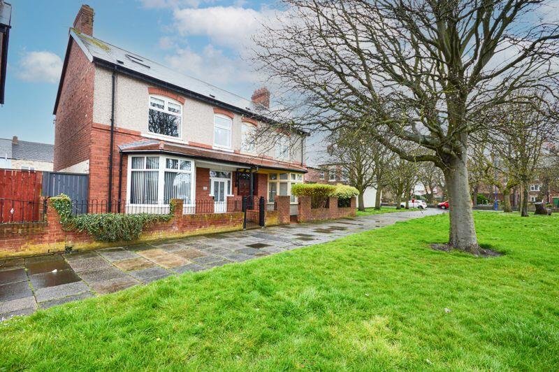 3 bedroom semidetached house for sale in Ridley Avenue, Blyth, NE24