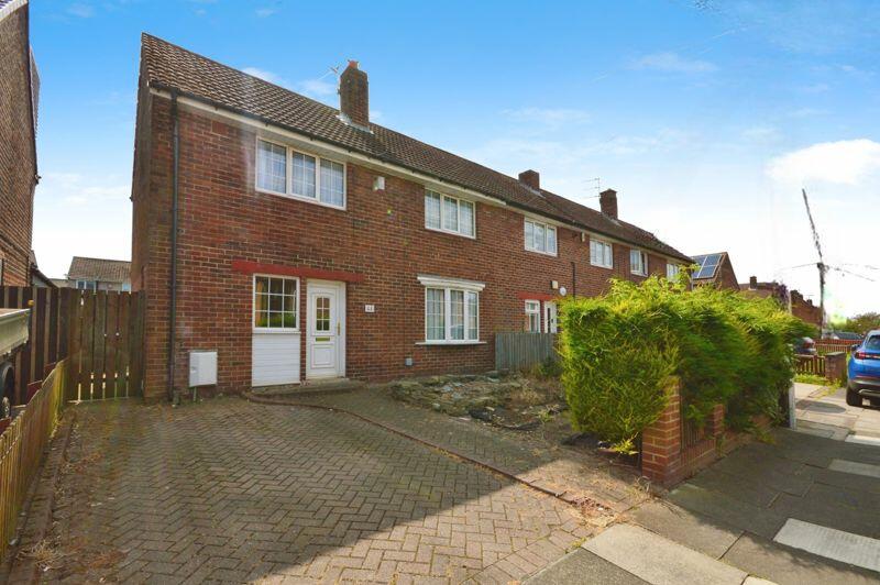 3 bedroom end of terrace house for sale in Ravensdale Grove, Blyth, NE24