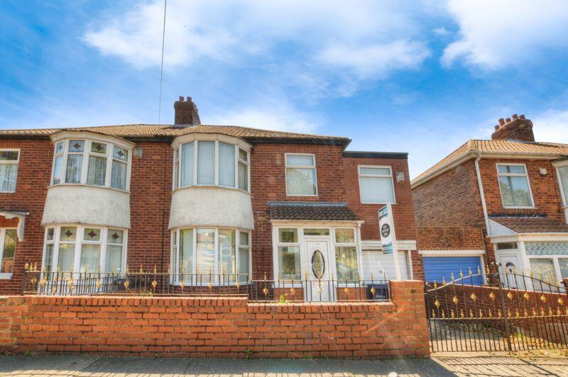 4 bedroom semidetached house for sale in Whickham View, Denton Burn