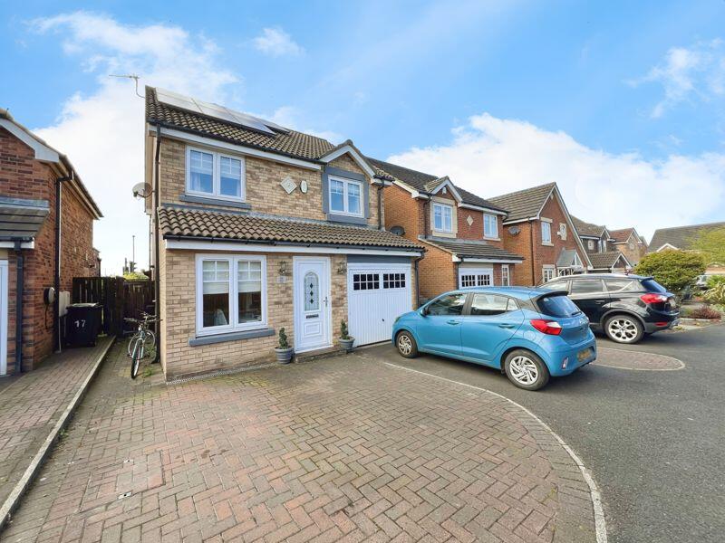 3 bedroom detached house for sale in Forest Gate, Newcastle Upon Tyne, NE12