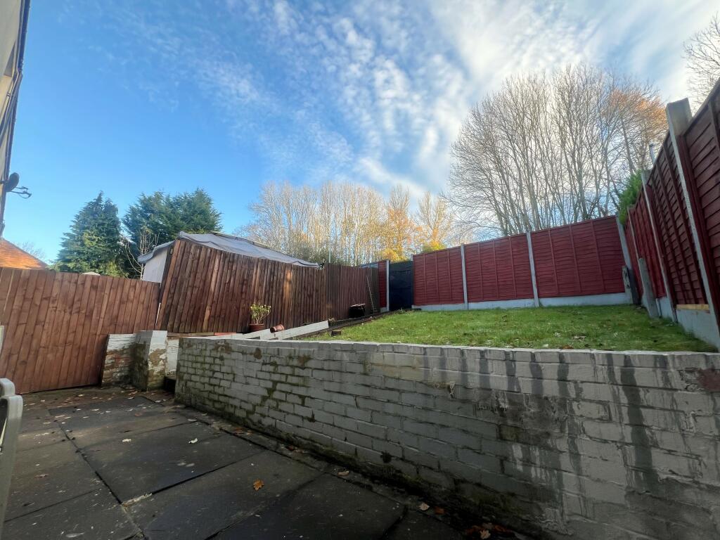 Additional property image - Highland Way, Redditch