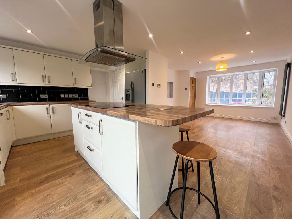 Additional property image - Alveston Close, Redditch