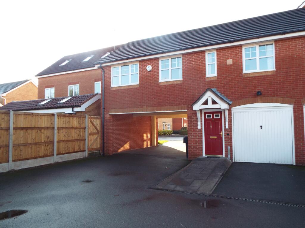 Main image of property: Gate House Lane, Breme Park, Bromsgrove