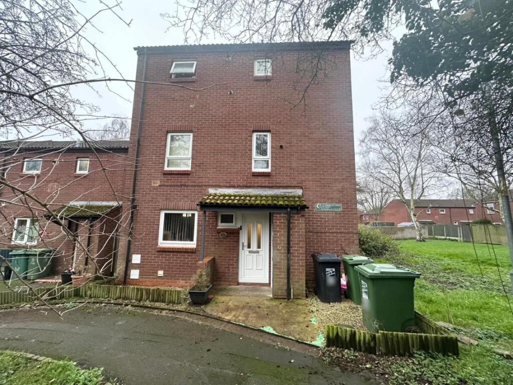 Main image of property: Sandhurst Close, Redditch
