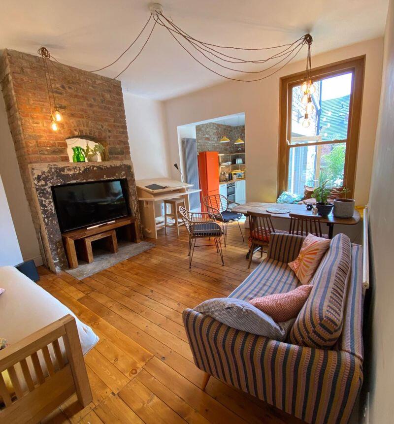 Main image of property: FLAT SHARE Doncaster Road, Newcastle Upon Tyne