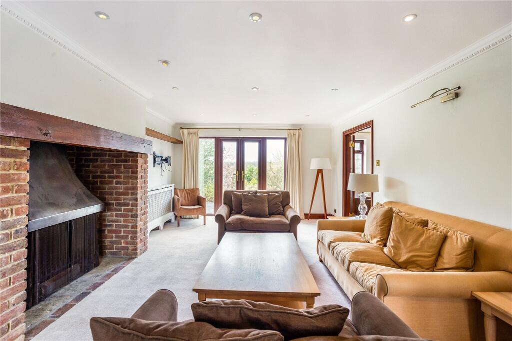 5 bedroom detached house for sale in Western Road, Newick, Lewes, East
