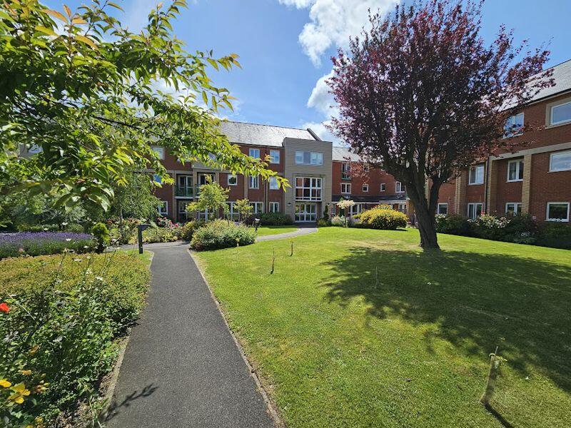 1 bedroom flat for sale in North Road, Ponteland , NE20