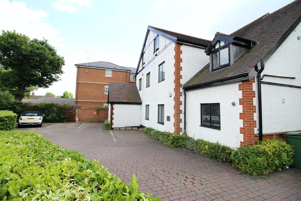 Main image of property: Rosary Court, Priests Lane, Brentwood, Essex, CM15