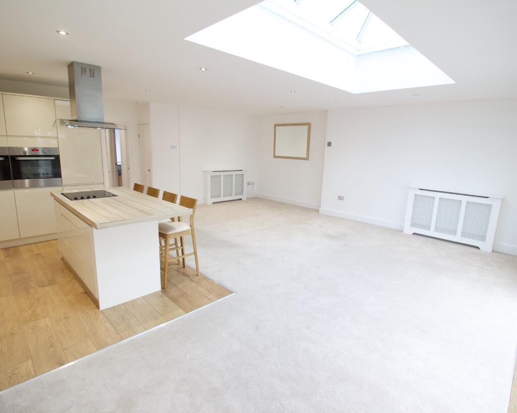 Main image of property: Hunts Mead, Billericay, Essex, CM12