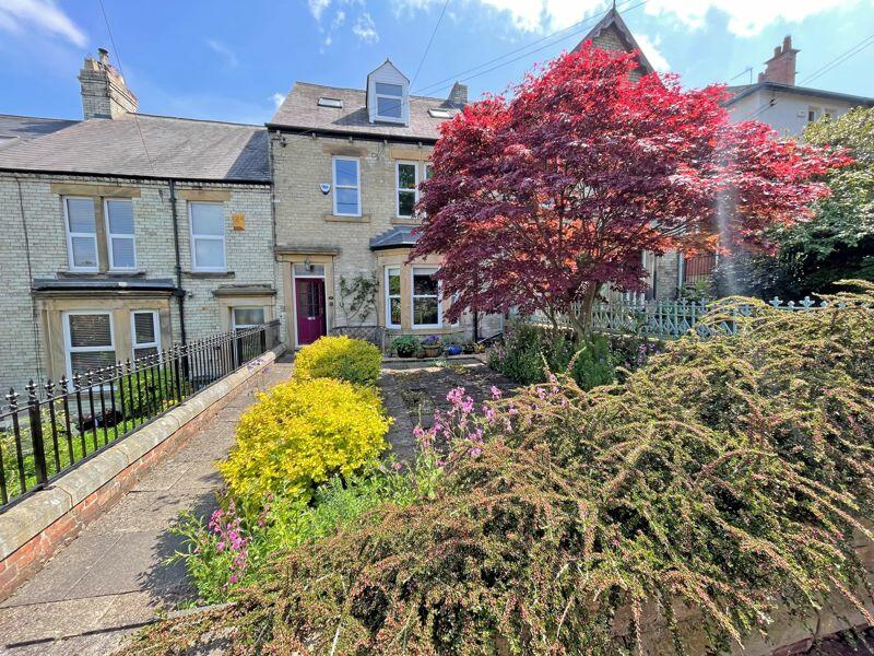 5 bedroom terraced house for sale in Grange Road, Ryton, NE40