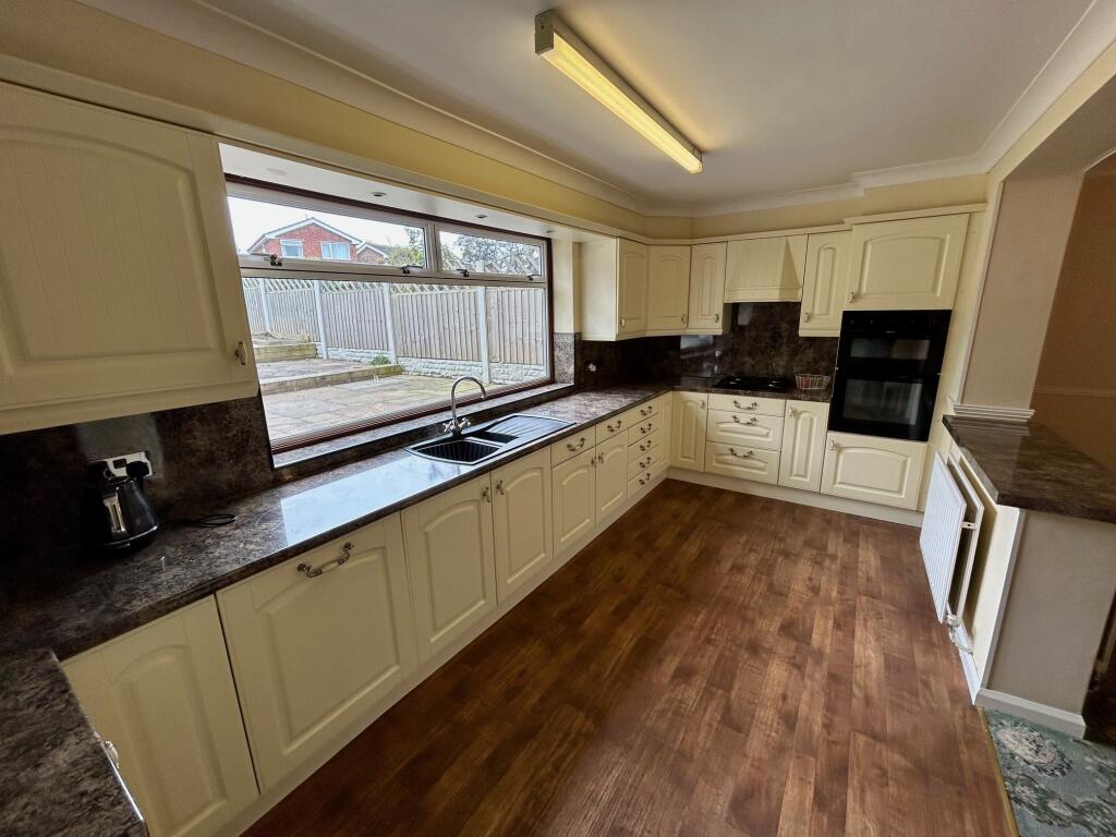 Main image of property: Brearley Avenue, New Whittington, Chesterfield S43