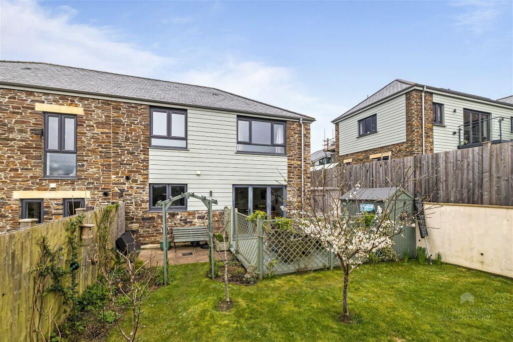 3 bedroom semidetached house for sale in Langdon View, Wembury