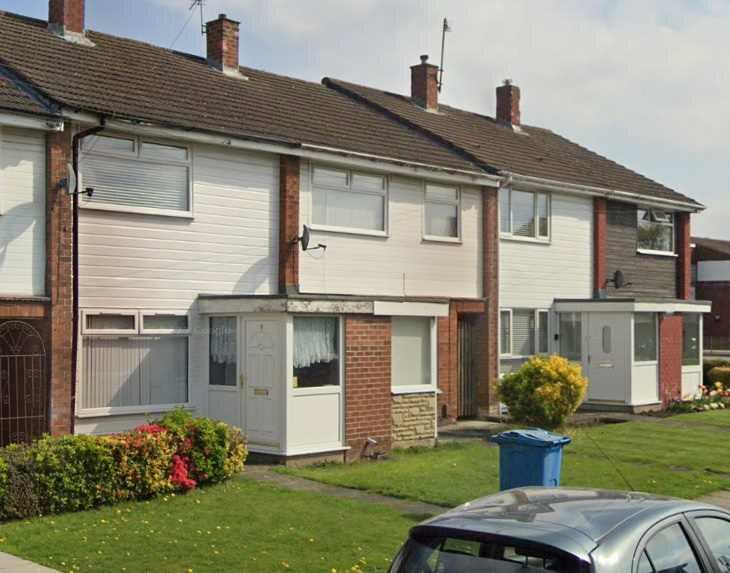 2 bedroom town house for sale in Sefton Drive, Kirkby, L32