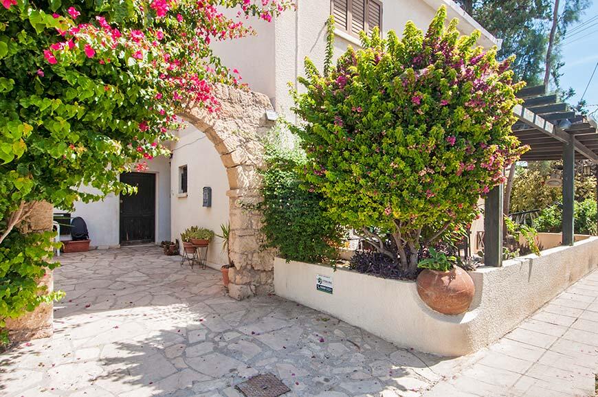 Main image of property: Chlorakas, Paphos