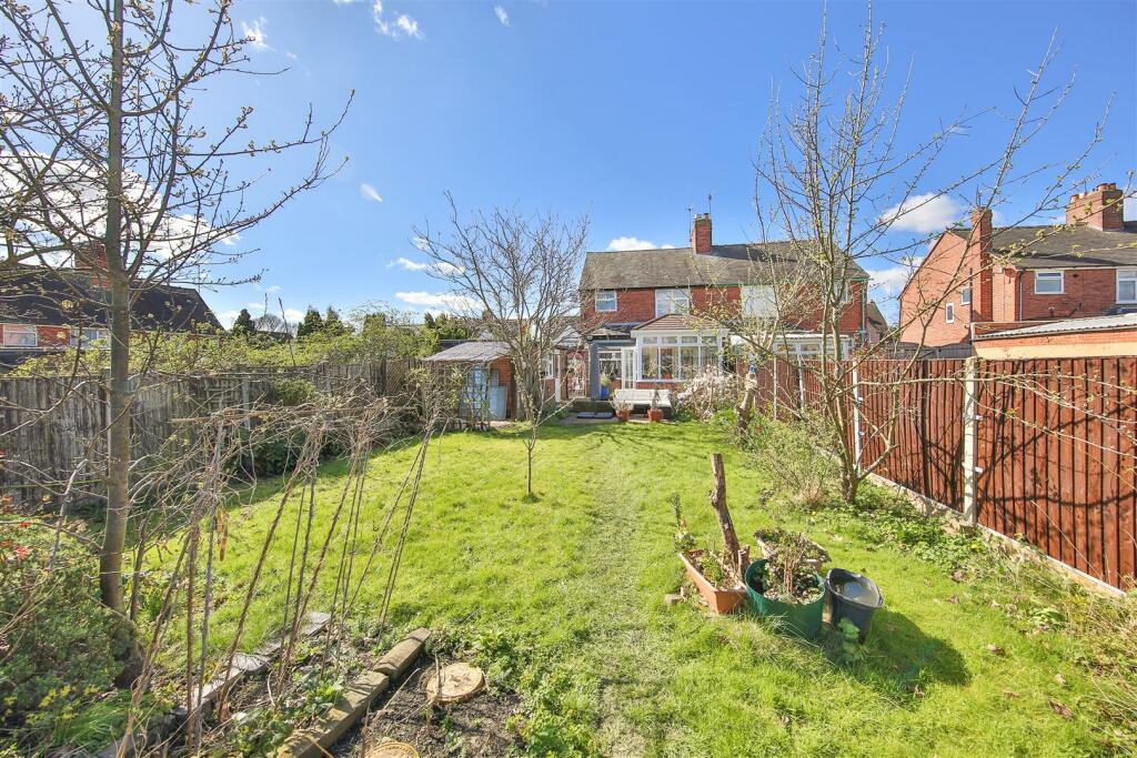 3 bedroom semidetached house for sale in Springfield Avenue, Ashgate