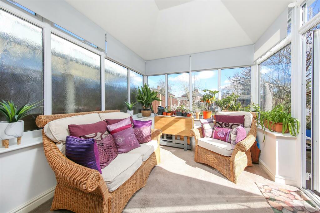 3 bedroom semidetached house for sale in Springfield Avenue, Ashgate