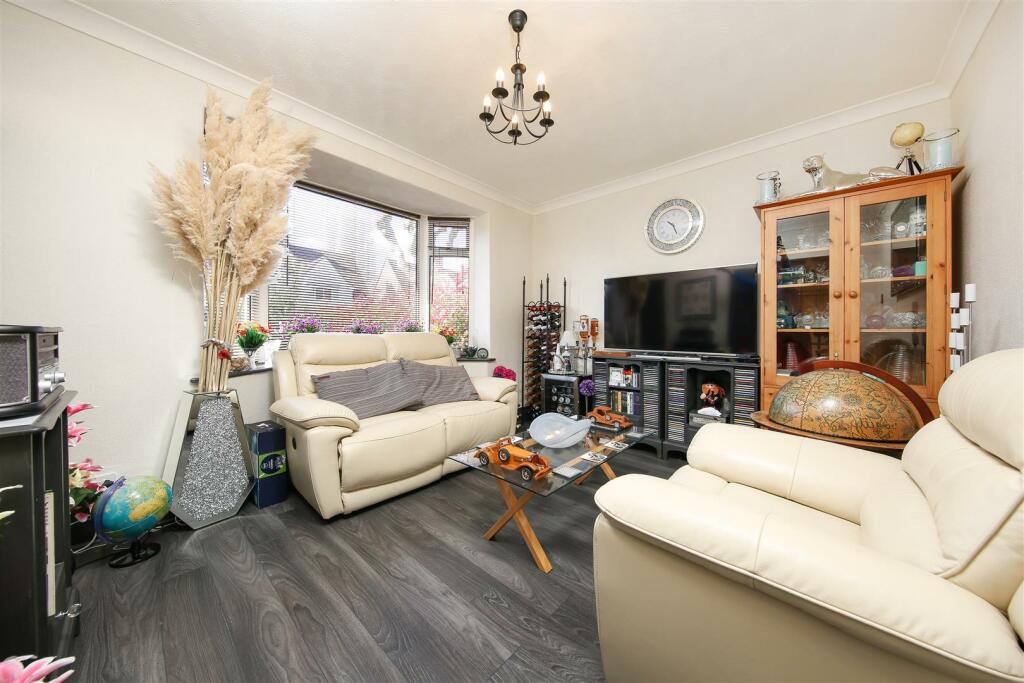 3 bedroom semidetached house for sale in Springfield Avenue, Ashgate